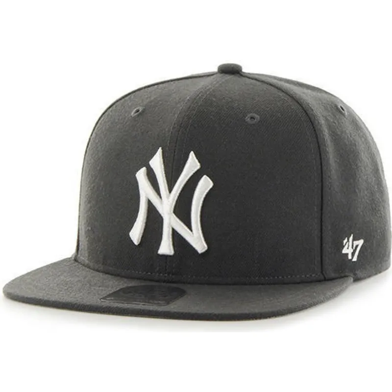 petten-plat-zwart-snapback-van-new-york-yankees-mlb-van-47-brand