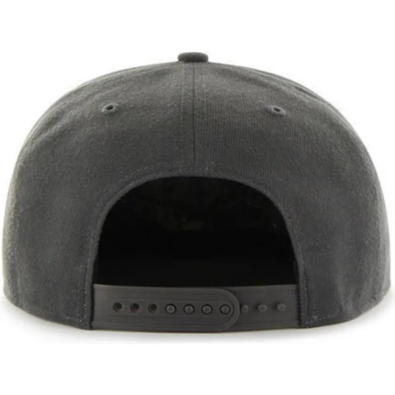 petten-plat-zwart-snapback-van-new-york-yankees-mlb-van-47-brand