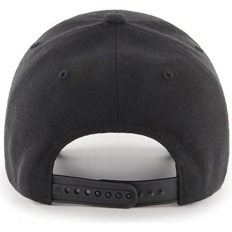 petten-gebogen-zwart-snapback-van-boston-red-sox-mlb-van-47-brand petten-gebogen-zwart-snapback-van-boston-red-sox-mlb-van-47-brand