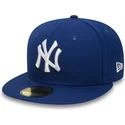 petten-plat-blauw-fitted-59fifty-essential-van-new-york-yankees-mlb-van-new-era