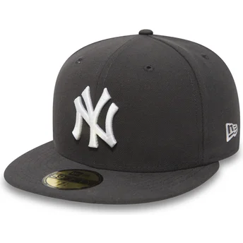 Petten plat steen fitted 59FIFTY Essential van New York Yankees MLB van New Era