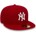 petten-plat-rood-fitted-59fifty-essential-van-new-york-yankees-mlb-van-new-era