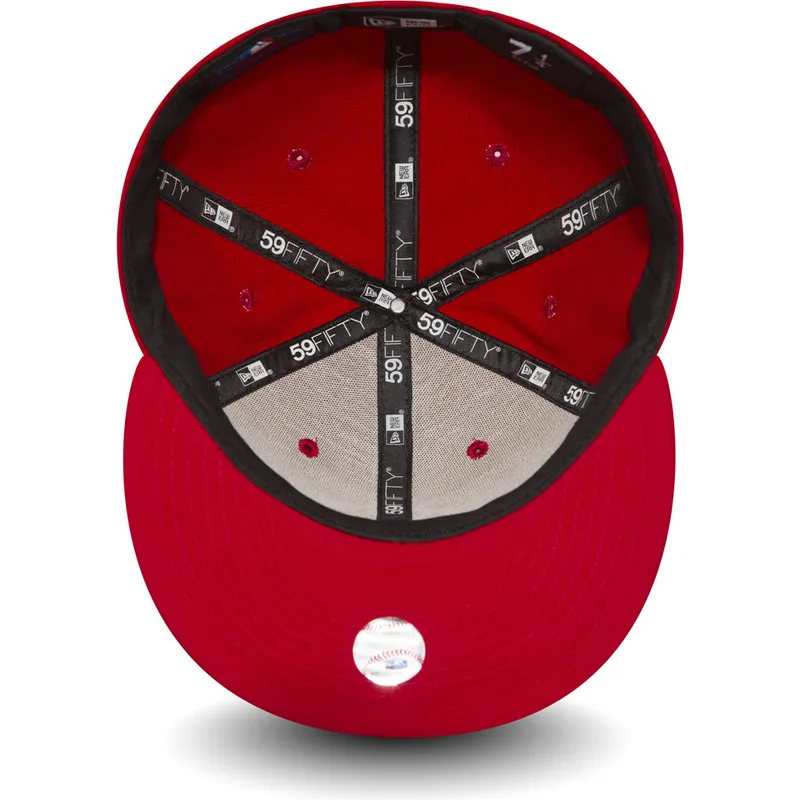 petten-plat-rood-fitted-59fifty-essential-van-new-york-yankees-mlb-van-new-era
