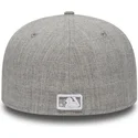 petten-plat-grijs-fitted-59fifty-essential-van-new-york-yankees-mlb-van-new-era