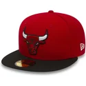 petten-plat-rood-fitted-59fifty-essential-van-chicago-bulls-nba-van-new-era