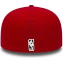 petten-plat-rood-fitted-59fifty-essential-van-chicago-bulls-nba-van-new-era