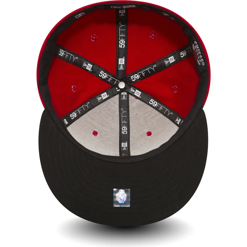 petten-plat-rood-fitted-59fifty-essential-van-chicago-bulls-nba-van-new-era