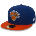 petten-plat-blauw-fitted-59fifty-essential-van-new-york-knicks-nba-van-new-era