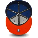 petten-plat-blauw-fitted-59fifty-essential-van-new-york-knicks-nba-van-new-era
