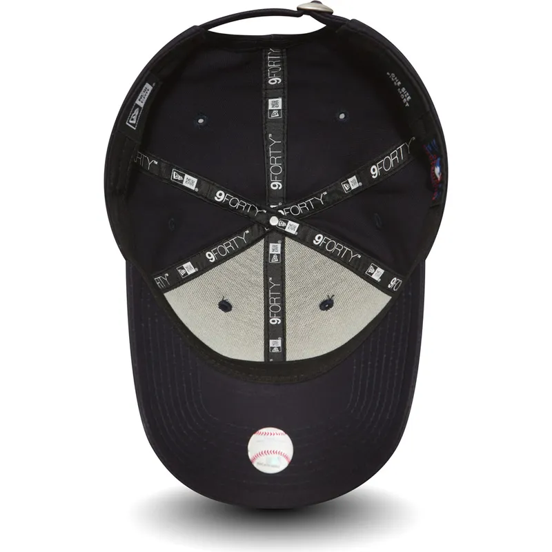 petten-gebogen-marineblauw-verstelbaar-9forty-essential-van-new-york-yankees-mlb-van-new-era petten-gebogen-marineblauw-verstelbaar-9forty-essential-van-new-york-yankees-mlb-van-new-era