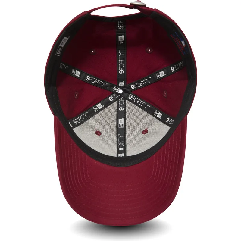 petten-gebogen-rood-verstelbaar-cardenal-9forty-essential-van-new-york-yankees-mlb-van-new-era