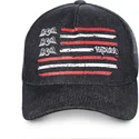 petten-gebogen-zwart-snapback-flag-van-von-dutch