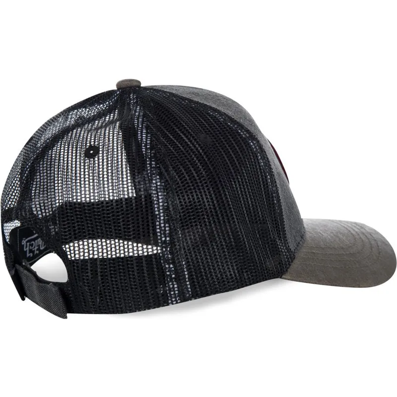 petten-gebogen-zwart-snapback-rob-van-von-dutch