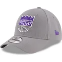 petten-gebogen-grijs-verstelbaar-9forty-the-league-van-sacramento-kings-nba-van-new-era