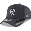 petten-gebogen-zwart-snapback-9forty-dry-switch-a-frame-van-new-york-yankees-mlb-van-new-era