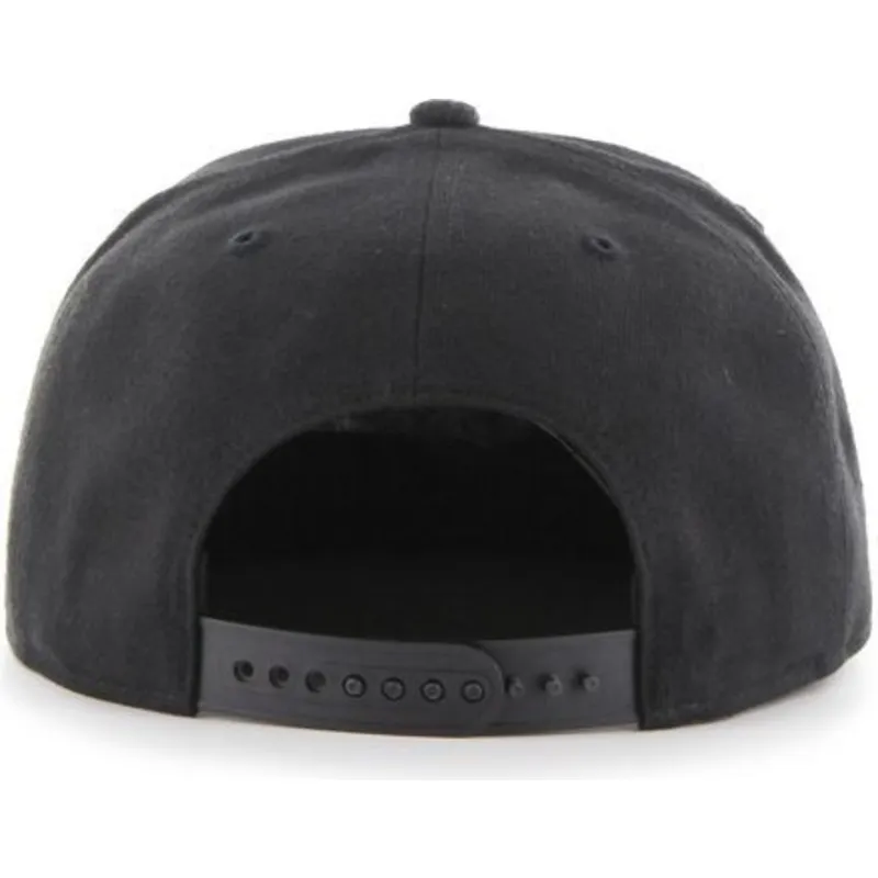 petten-plat-zwart-snapback-van-boston-bruins-nhl-van-47-brand
