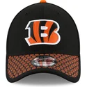 petten-gebogen-zwart-fitted-39thirty-sideline-van-cincinnati-bengals-nfl-van-new-era