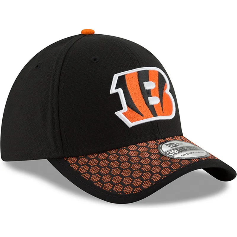 petten-gebogen-zwart-fitted-39thirty-sideline-van-cincinnati-bengals-nfl-van-new-era