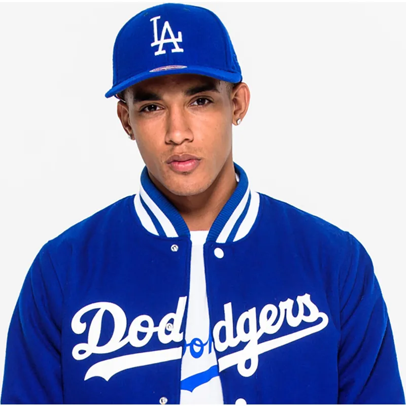 petten-gebogen-blauw-fitted-59fifty-relocation-van-los-angeles-dodgers-mlb-van-new-era petten-gebogen-blauw-fitted-59fifty-relocation-van-los-angeles-dodgers-mlb-van-new-era