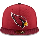 petten-plat-rood-fitted-59fifty-sideline-van-arizona-cardinals-nfl-van-new-era