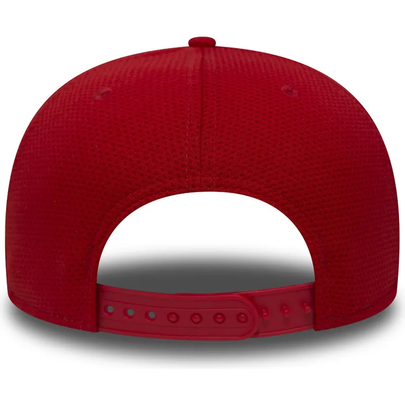 petten-plat-rood-snapback-9fifty-mesh-van-chicago-bulls-nba-van-new-era petten-plat-rood-snapback-9fifty-mesh-van-chicago-bulls-nba-van-new-era