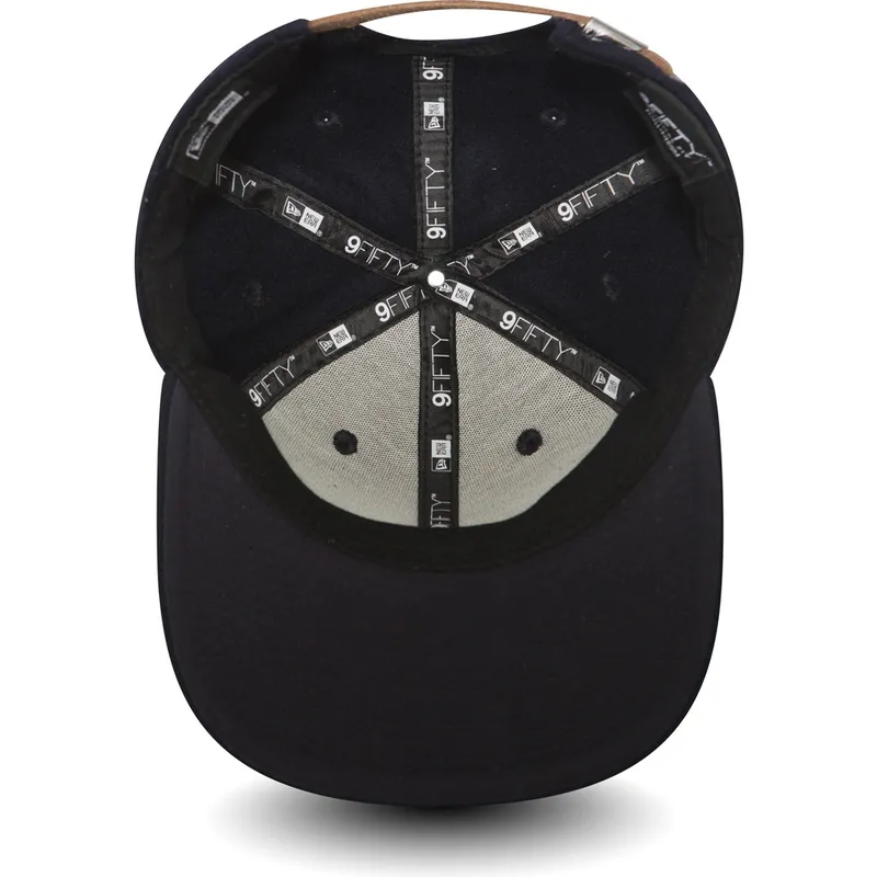 petten-plat-marineblauw-verstelbaar-9fifty-premium-classic-van-new-era