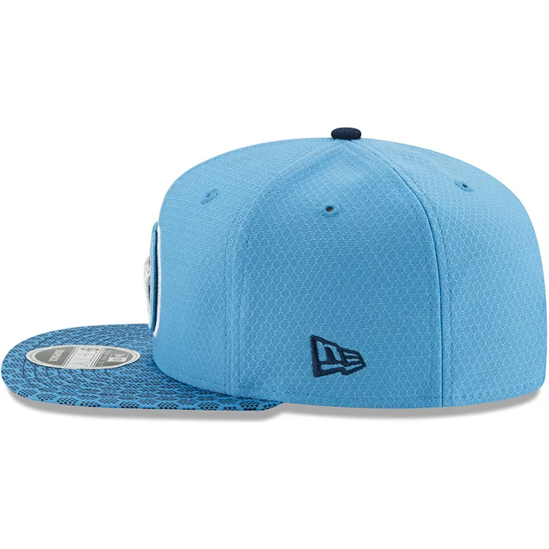 petten-plat-blauw-snapback-9fifty-sideline-van-tennessee-titans-nfl-van-new-era