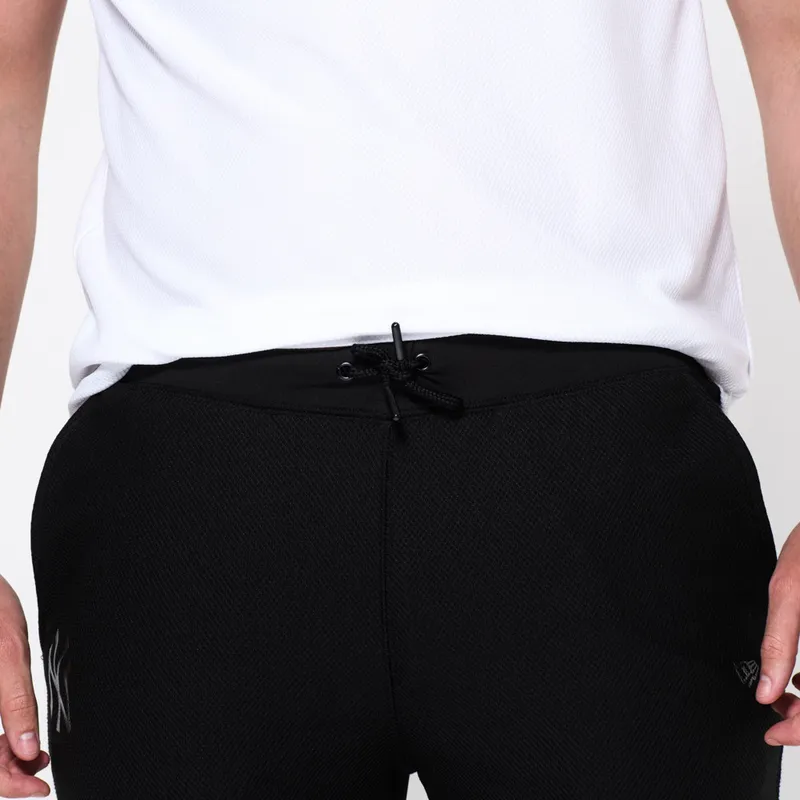 broeken-lange-broek-zwart-jogger-stealth-van-new-york-yankees-mlb-van-new-era broeken-lange-broek-zwart-jogger-stealth-van-new-york-yankees-mlb-van-new-era