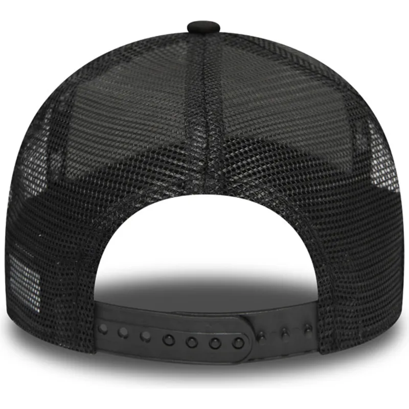 petten-gebogen-zwart-snapback-patch-a-frame-van-new-era