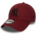petten-gebogen-rood-verstelbaar-9forty-essential-van-new-york-yankees-mlb-van-new-era