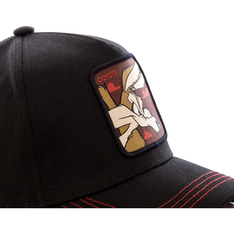 petten-gebogen-zwart-snapback-coy3-coyote-looney-tunes-van-capslab
