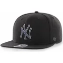 petten-plat-zwart-snapback-captain-iridescent-van-new-york-yankees-mlb-van-47-brand