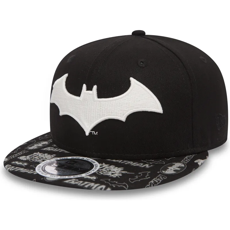petten-plat-zwart-snapback-voor-kinderen-9fifty-gitd-van-batman-warner-bros-van-new-era