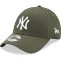 petten-gebogen-groen-verstelbaar-9forty-league-essential-van-new-york-yankees-mlb-van-new-era