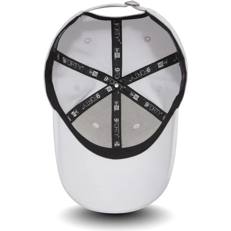 petten-gebogen-wit-verstelbaar-9forty-league-essential-van-new-york-yankees-mlb-van-new-era