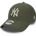 petten-gebogen-groen-verstelbaar-9twenty-nylon-packable-van-new-york-yankees-mlb-van-new-era