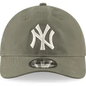 petten-gebogen-groen-verstelbaar-9twenty-nylon-packable-van-new-york-yankees-mlb-van-new-era