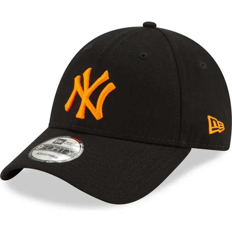 petten-gebogen-zwart-verstelbaar-9forty-league-essential-neon-van-new-york-yankees-mlb-van-new-era