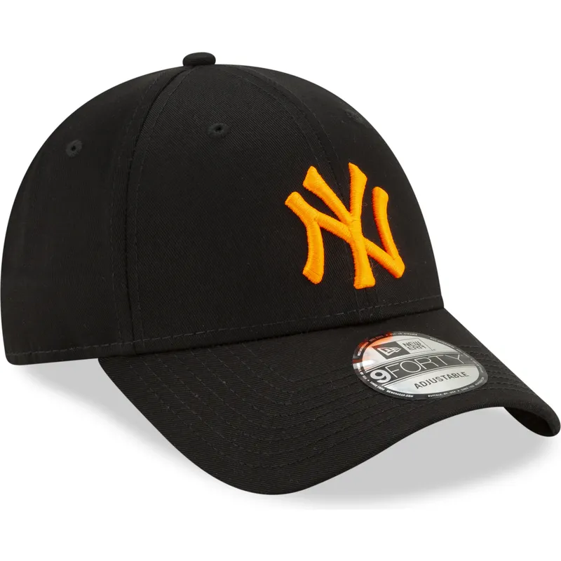 petten-gebogen-zwart-verstelbaar-9forty-league-essential-neon-van-new-york-yankees-mlb-van-new-era