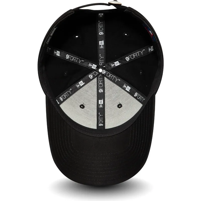 petten-gebogen-zwart-verstelbaar-9forty-league-essential-neon-van-new-york-yankees-mlb-van-new-era
