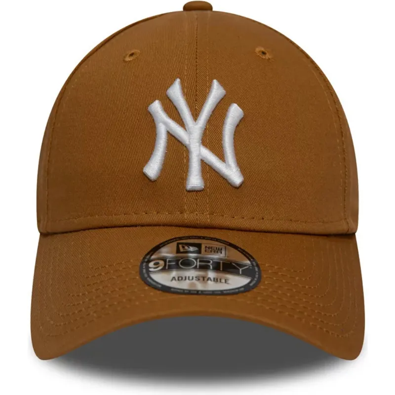 petten-gebogen-bruin-verstelbaar-trigo-9forty-league-essential-van-new-york-yankees-mlb-van-new-era