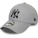 petten-gebogen-grijs-verstelbaar-9forty-camo-infill-van-new-york-yankees-mlb-van-new-era