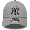 petten-gebogen-grijs-verstelbaar-9forty-camo-infill-van-new-york-yankees-mlb-van-new-era
