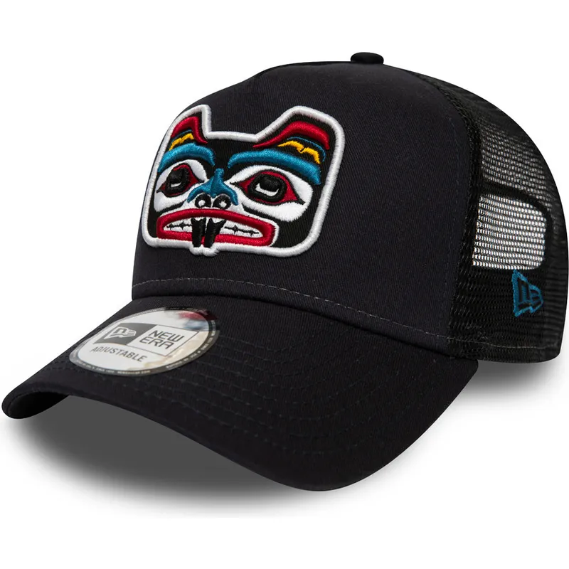 petten-gebogen-marineblauw-snapback-bear-tattoo-pack-a-frame-van-new-era