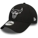 petten-gebogen-zwart-verstelbaar-9forty-league-essential-van-chicago-bulls-nba-van-new-era