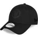 petten-gebogen-zwart-verstelbaar-9forty-rubber-patch-van-manchester-united-football-club-premier-league-van-new-era