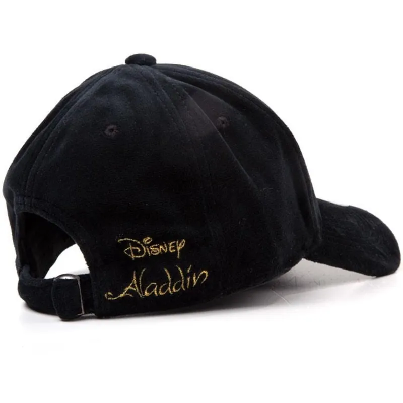 petten-gebogen-zwart-verstelbaar-metal-badge-aladdin-van-difuzed