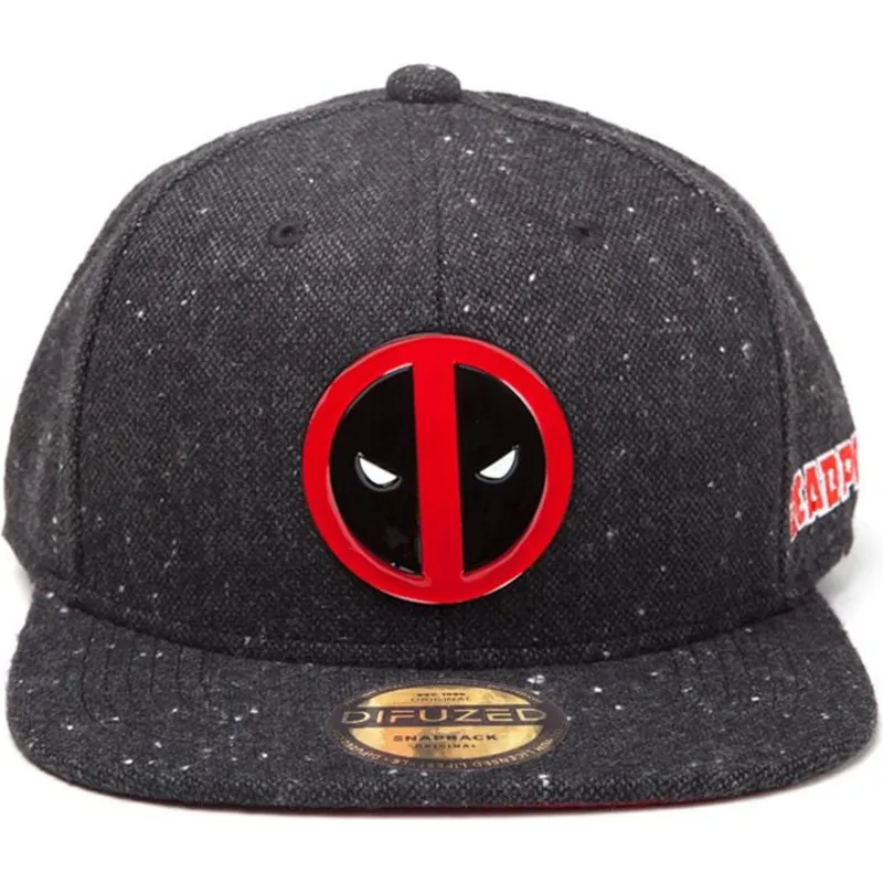petten-plat-zwart-snapback-metal-badge-van-difuzed