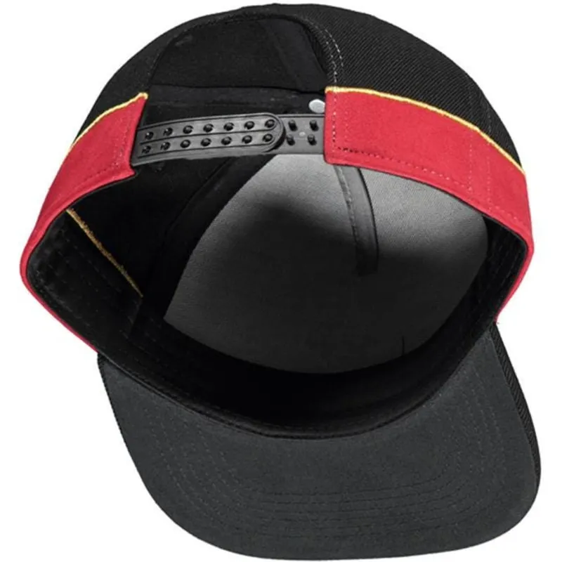 petten-plat-zwart-snapback-van-difuzed