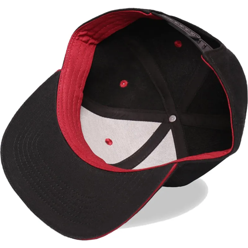 petten-plat-zwart-snapback-what-if-van-difuzed